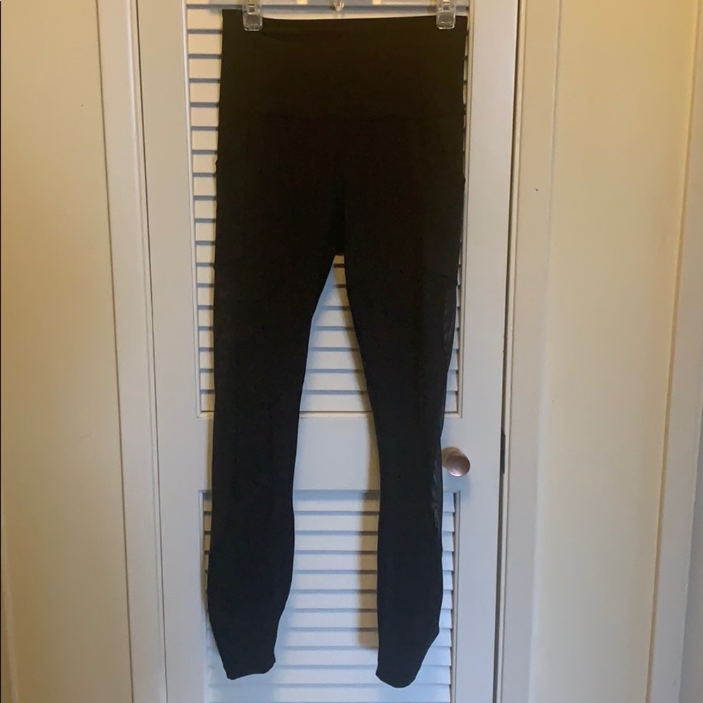 Lululemon Pants with mesh sides